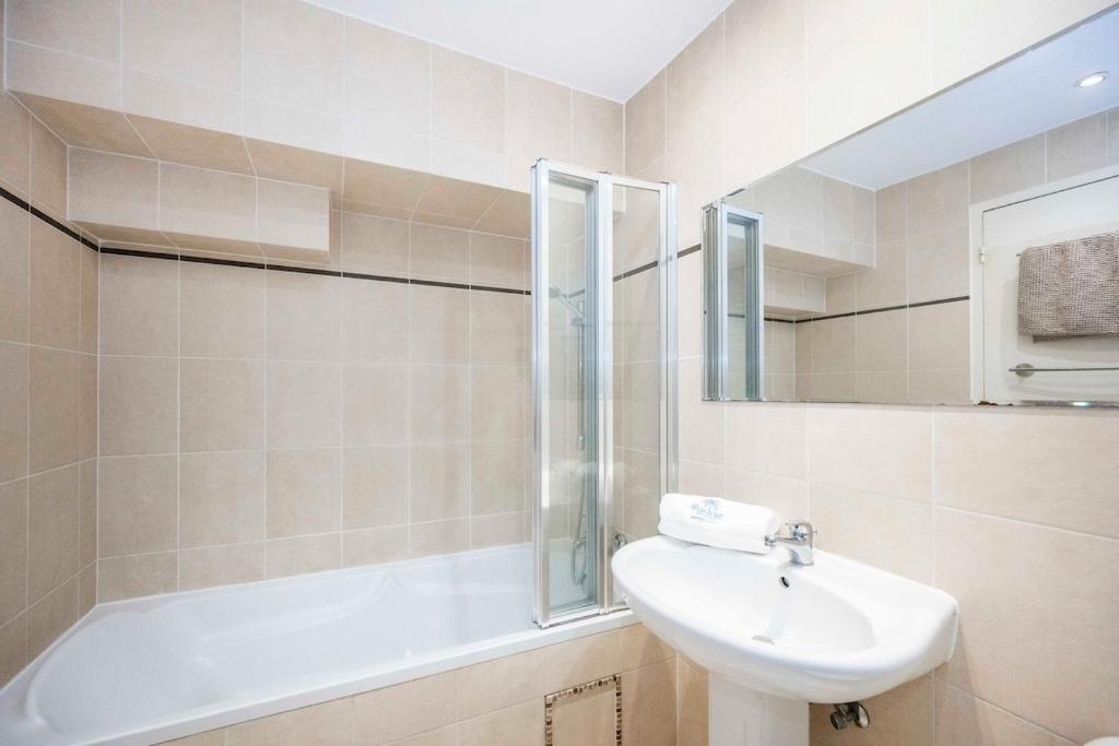 2 bedroom apartment in the center of Nice old town - 4