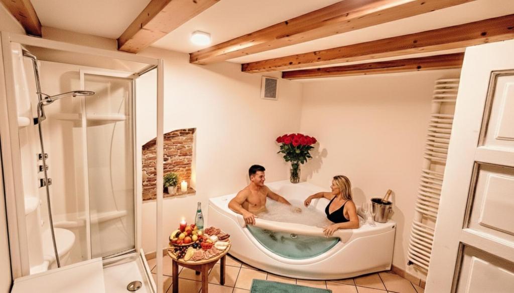 NEW Luxury Jacuzzi Suite - 100sqm Historic Center - 50m from Parking - 2