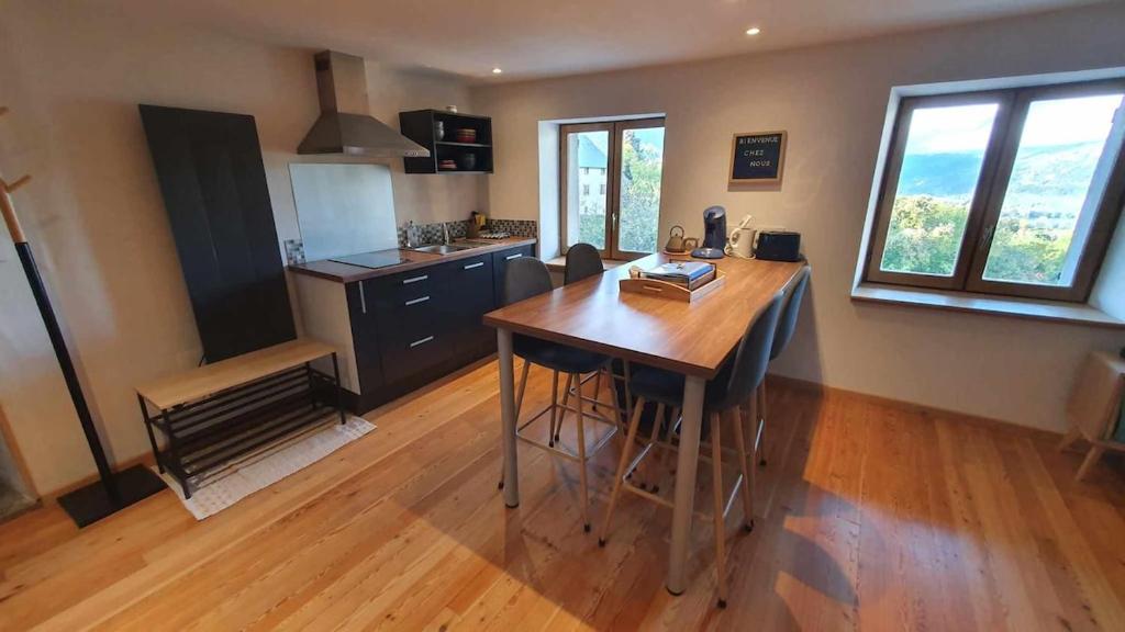 Appartement 4 personnes sur les hauteurs d'Eygliers - 1