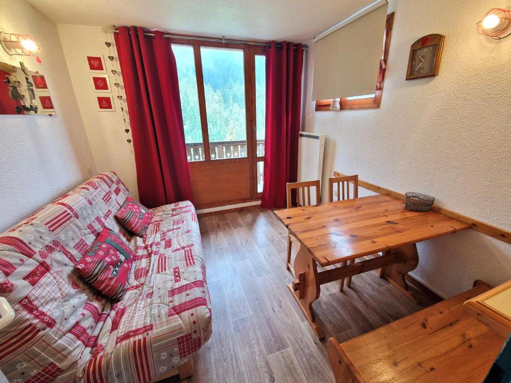 Studio 4 pers au cœur de Valfréjus, balcon, TV, casier à skis - FR-1-265-208 - 4