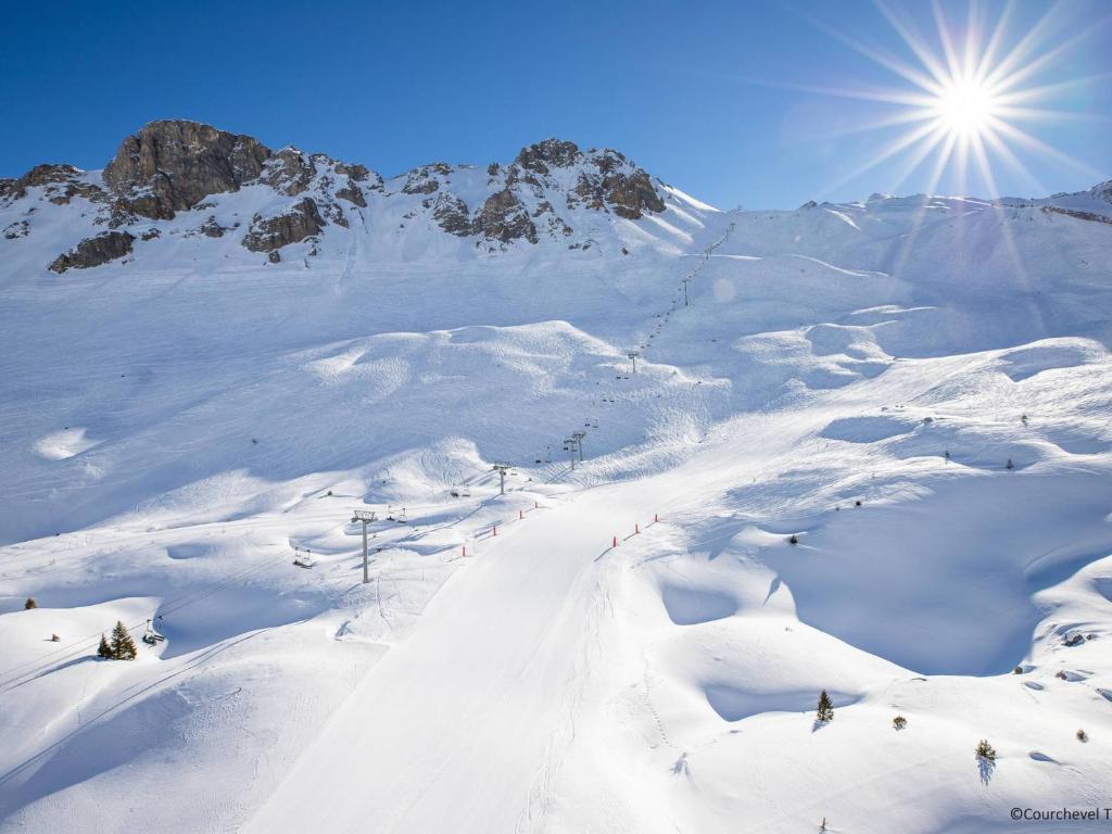 Courchevel 1850 Appartement rénové avec vue et Wifi - 5