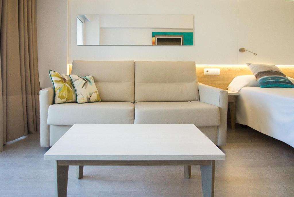 Globales Panamá - Adults Only — Palma Nova, Balearic Islands