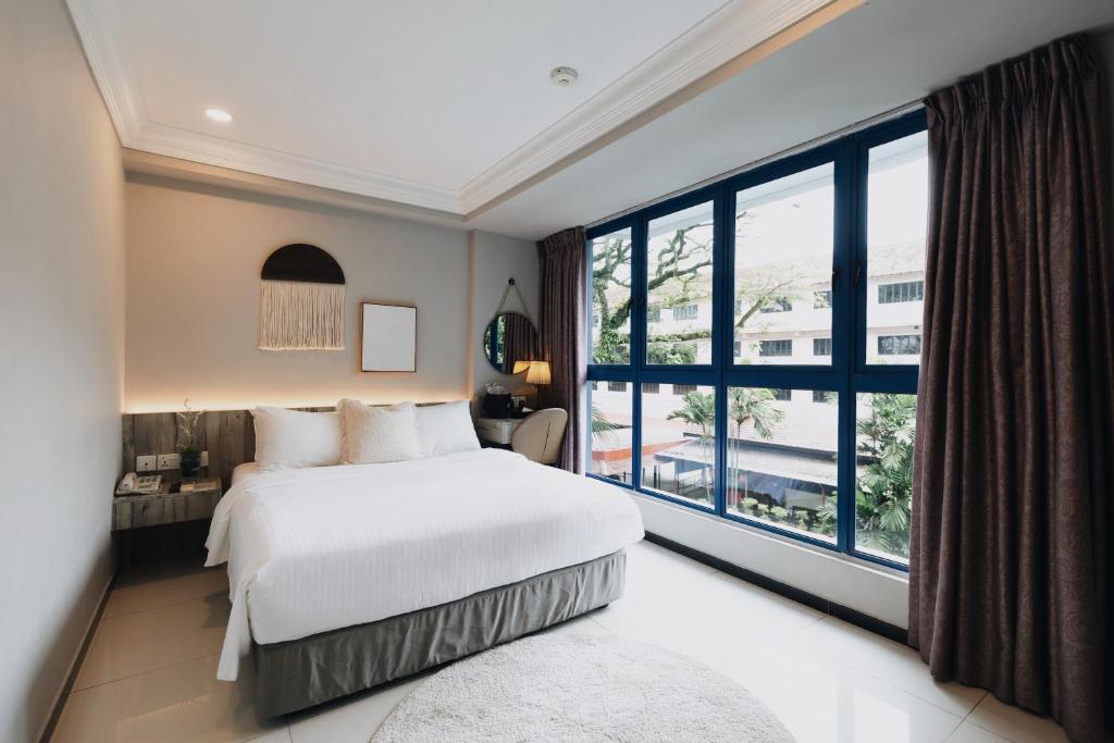 Harbour Ville Hotel