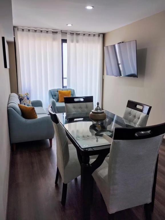 Hermozo Apartamento con vista al Mar - 1