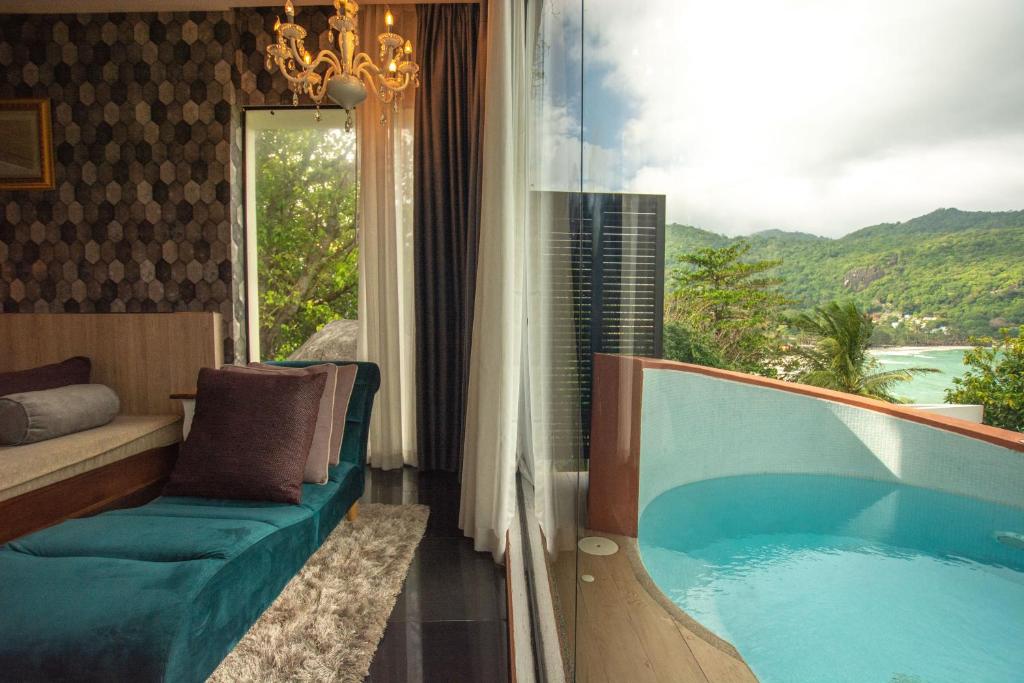 Cocohut Beach Resort