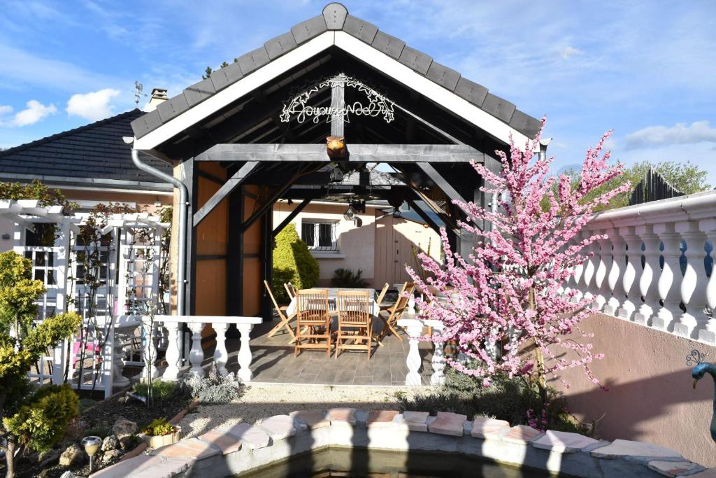 Charmante maison avec jardin à Pierre-Châtel 71 m² - 3