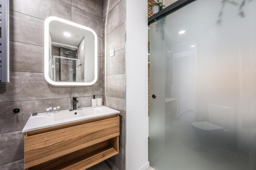 Stylish Flat Near Plaza Mayor & La Latina - 4