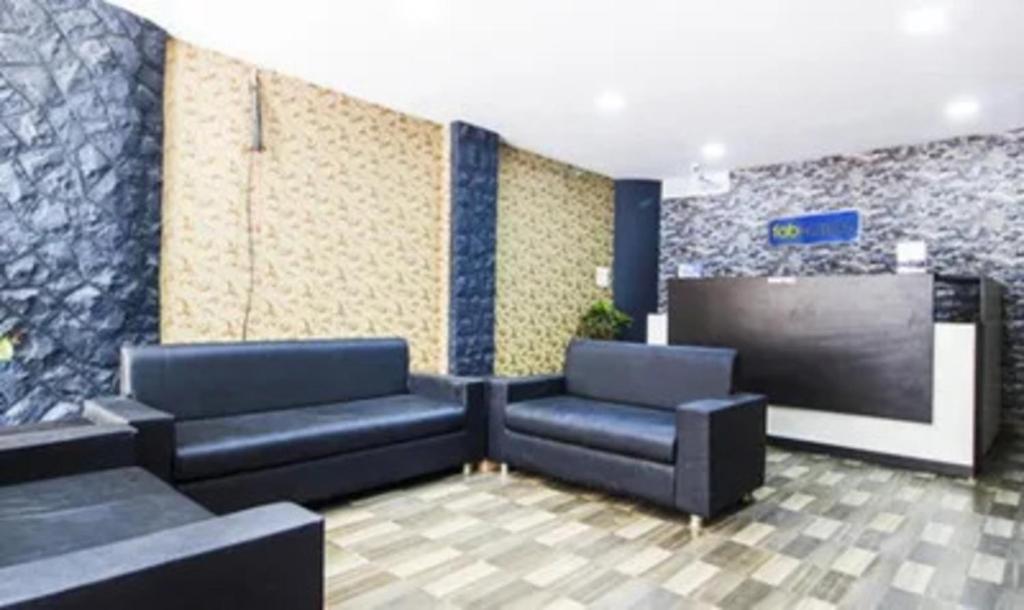 FabHotel Grand Valley