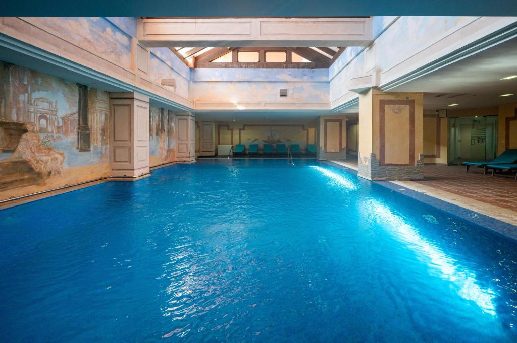 2b luxury in Beach Area new Golden Mile - 3