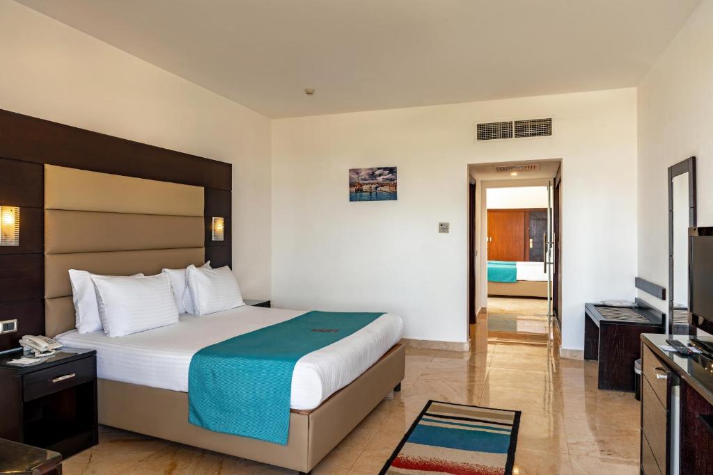 Blend Elphistone Resort - All inclusive — Marsa Alam, Red Sea