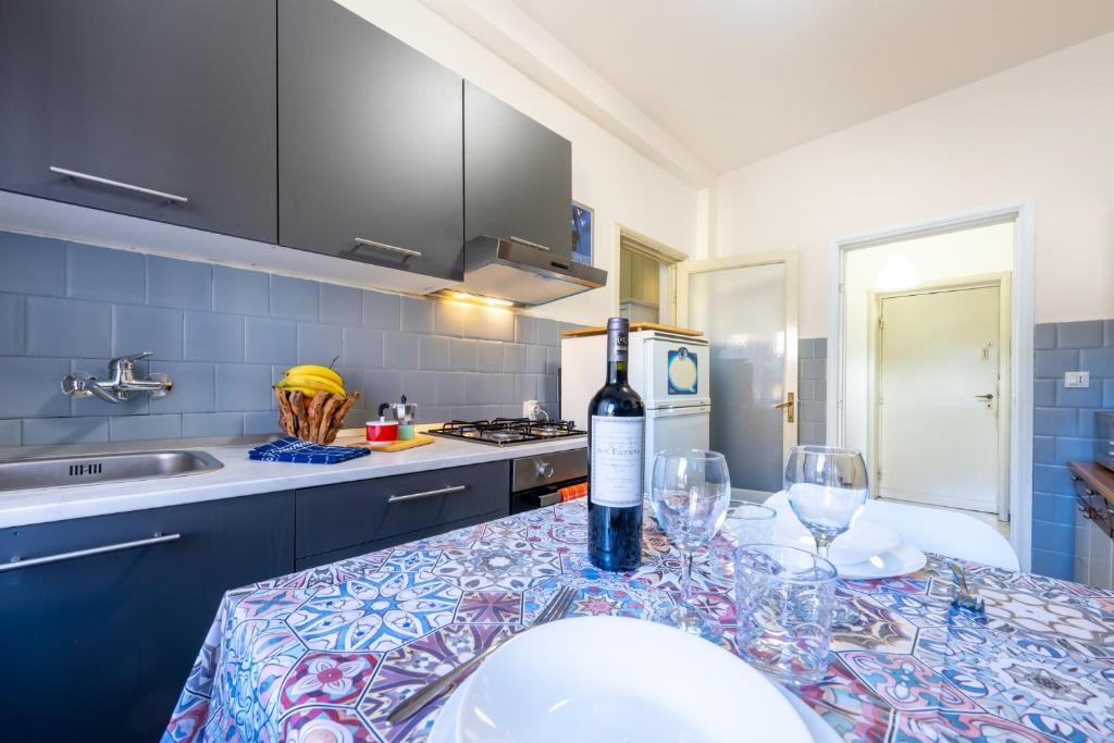 GuestHost - Santa Croce Cozy Flat with Balcony - 1