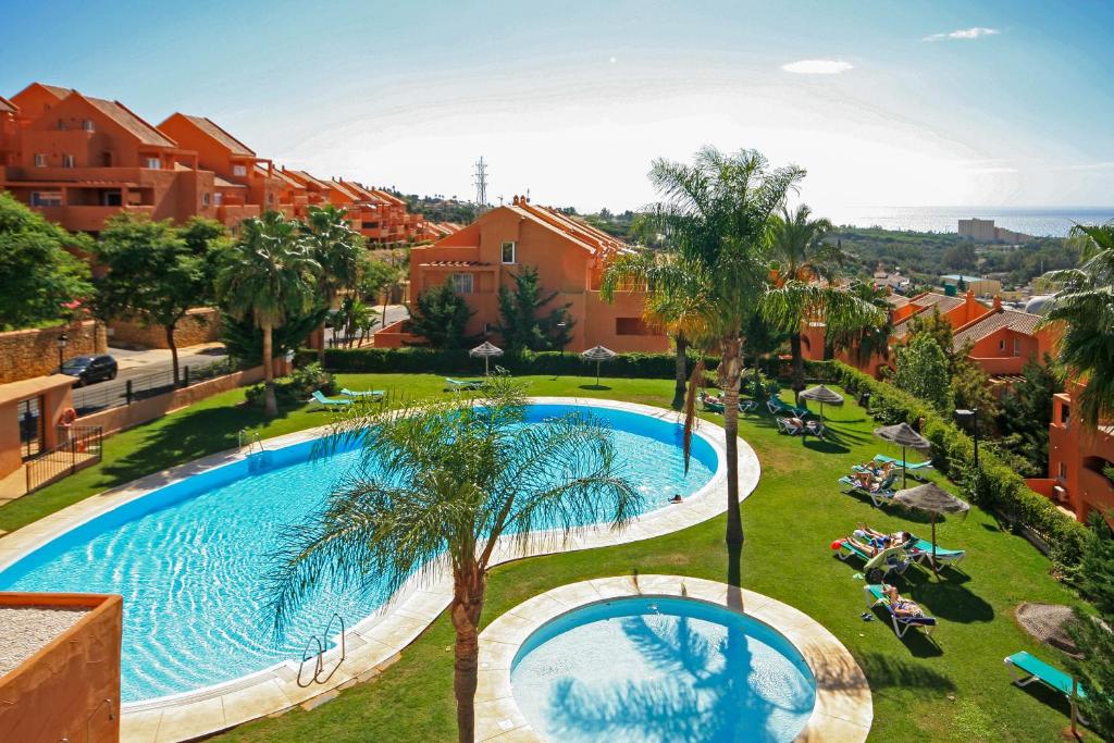Stylish Duplex Penthouse Los Lagos de Santa Maria - 1
