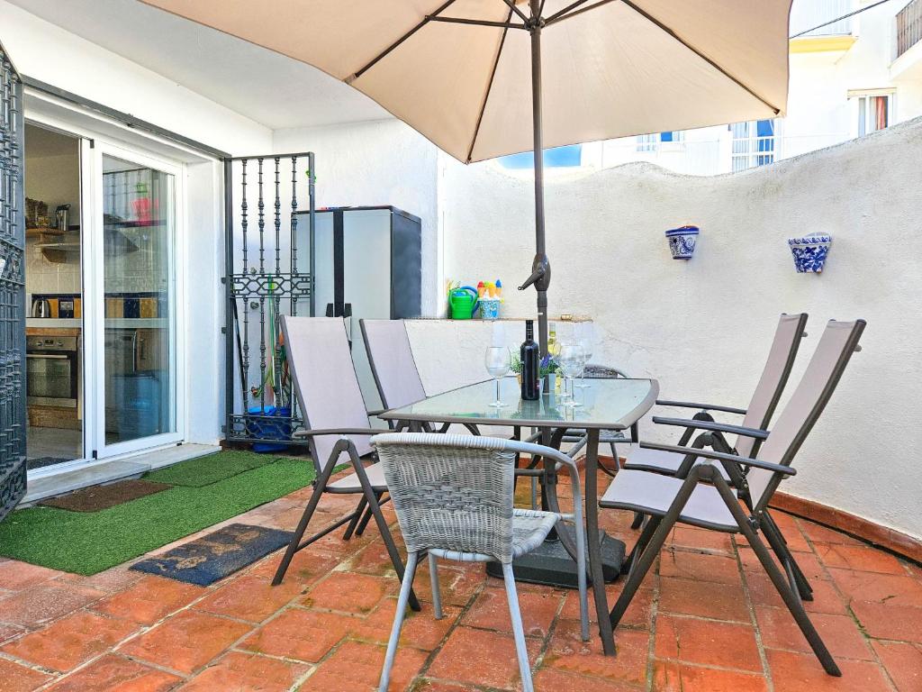 3 Bed Townhouse roof terrace 100m to the beach - 5