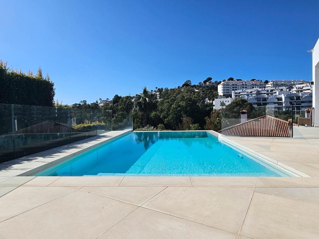 Modern 3 Bed Villa with Private Pool near La Cala - 1