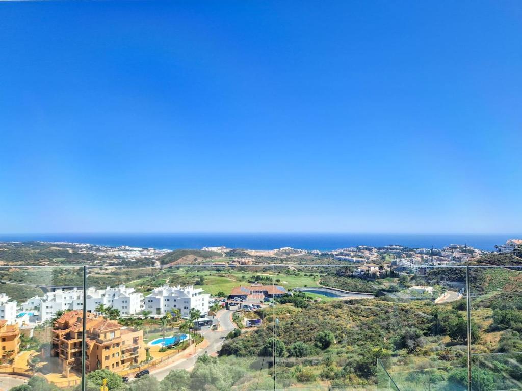 Modern 2 bedroom apartment in One Heights La Cala - 3