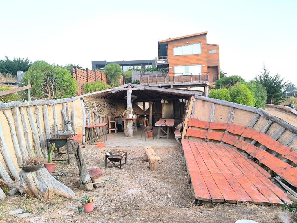 Espectacular casa en el corazon de punta de lobos - 3