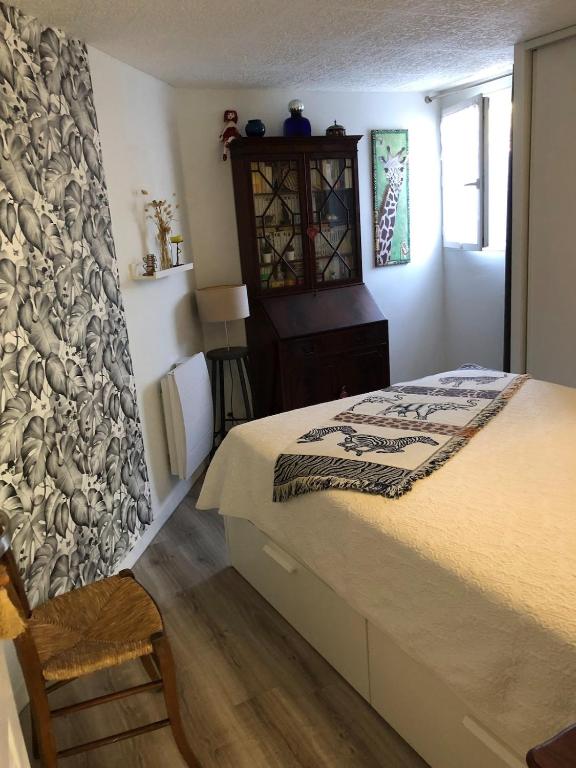 Appartement T2 RdJ proche plage - 2