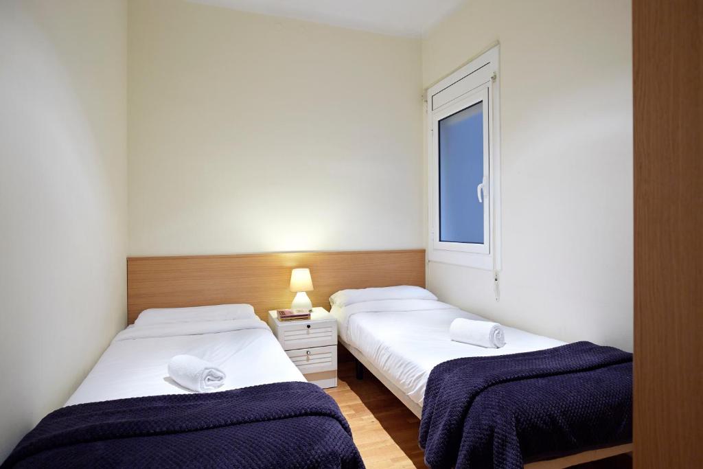 Apartamentos Calvet - 3