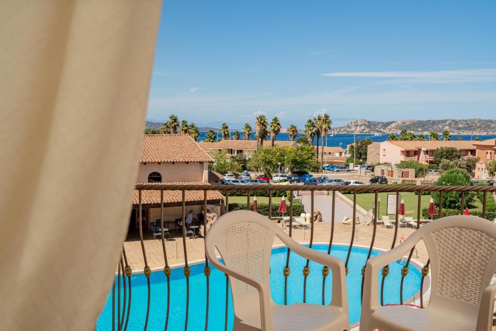 Club Esse Posada — Hotel rooms in Palau, Sardinia