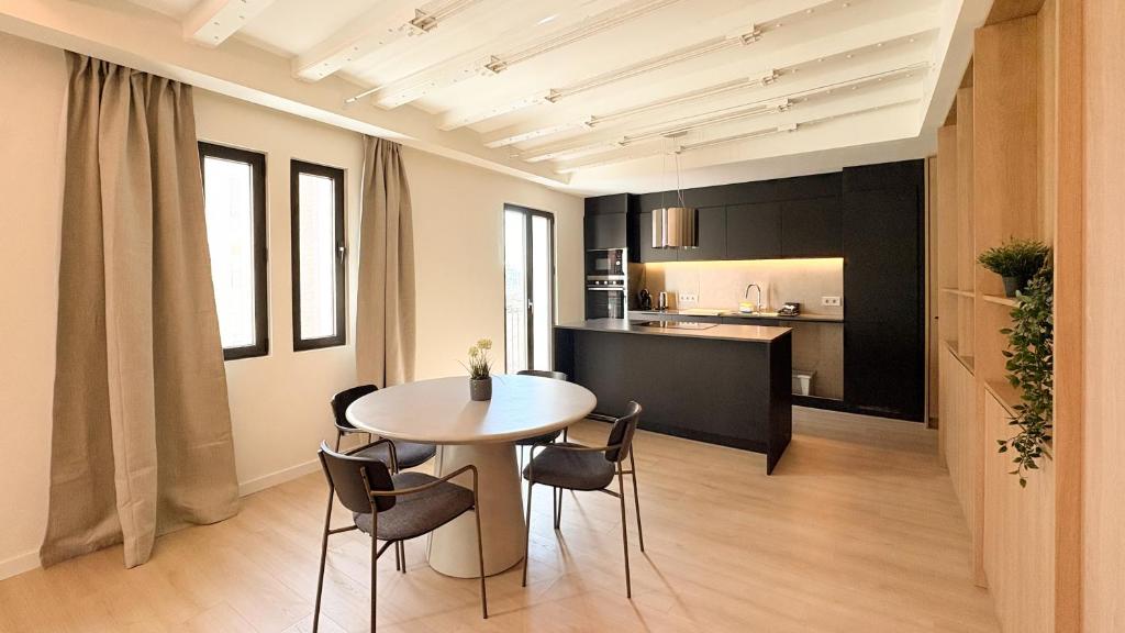 Lux Apartments Park Glories - 3