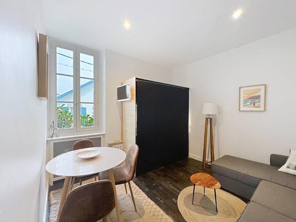 T2 Biarritz Beaurivage au 1er Etage - 5