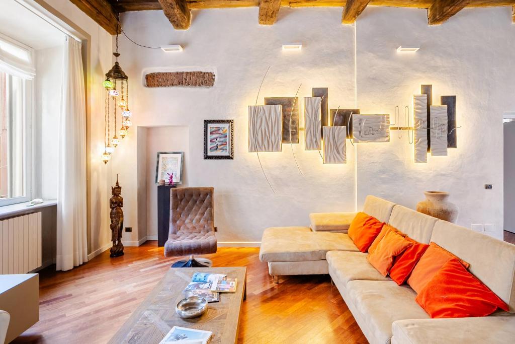 Kindness Art Apartment Arona Historic Center 110sqm Private Parking - 5