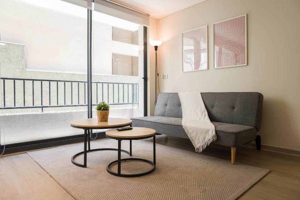 Stylish 2BR in Santiago with Balcony 5 guests - 3