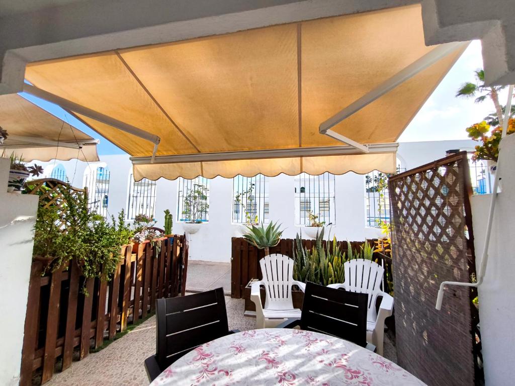 Amazing bungalow with wifi and terrace - 2
