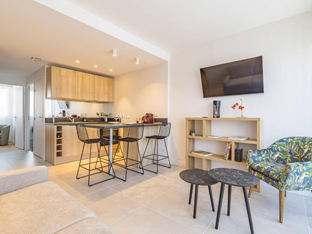 Élégant Appartement Moderne à Reims avec Climatisation - FR-1-870-13 - 1