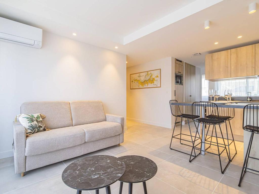 Élégant Appartement Moderne à Reims avec Climatisation - FR-1-870-13 - 3