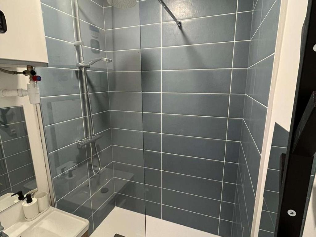 Charmant T2 à Reims, parfait pour couples ou professionnels - FR-1-870-18 - 5