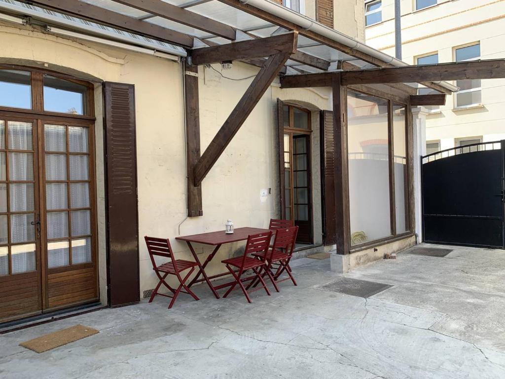 Location Conviviale à Reims avec Parking et Terrasse privée - FR-1-870-19 - 5