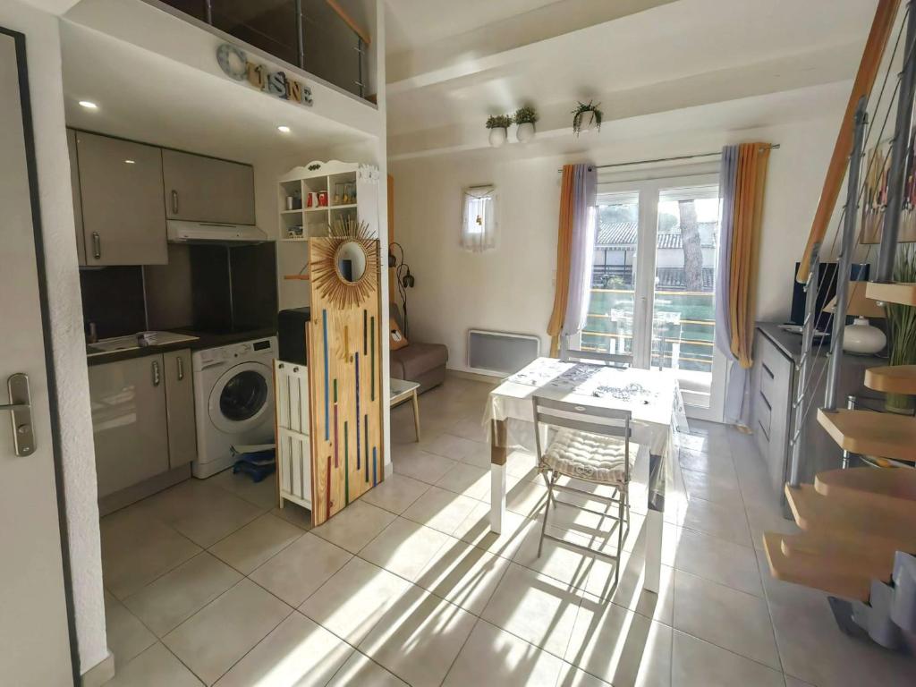 Studio avec parking à deux pas de la mer - 4 pers. - FR-1-607-240 - 2