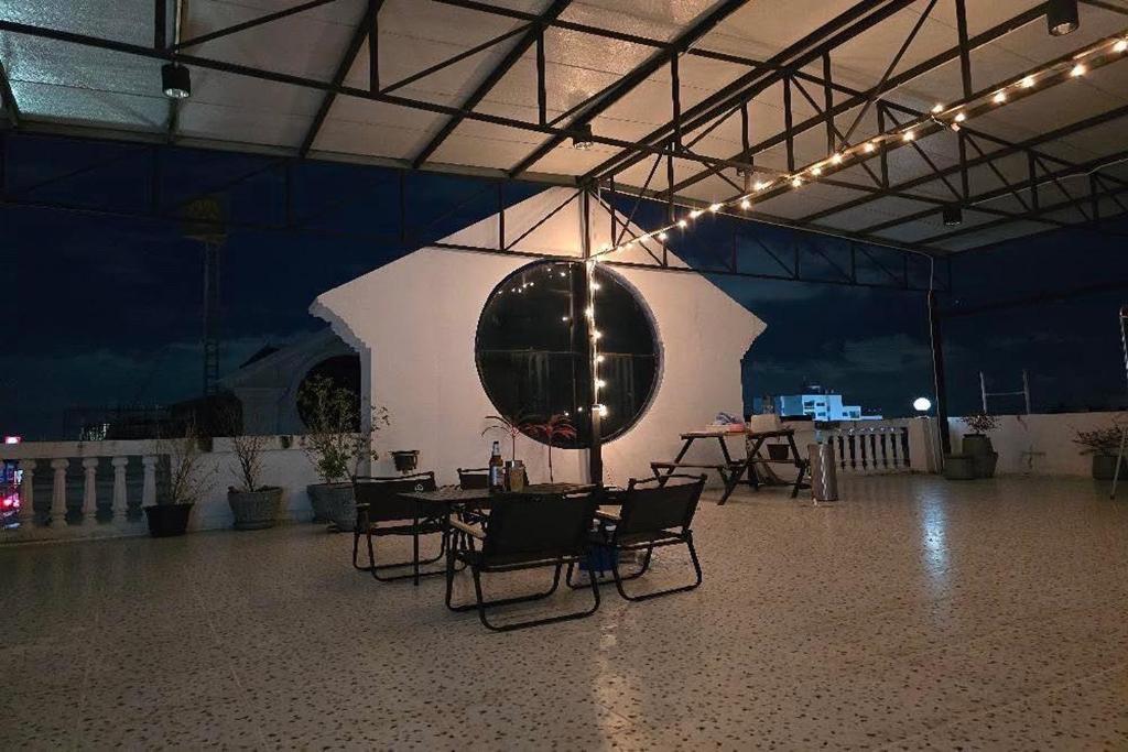 OYO 75465拉基霍斯特尔-淮匡 (OYO 75465 Lucky Hostel (Huai Khwang))