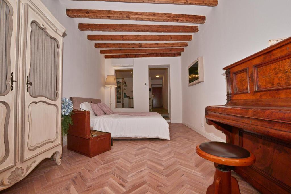 Romantic Benaco Apartments and Room - 5