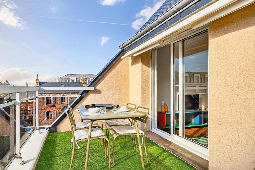 Appartement pour 2, balcon, 2 pas du centre - 2