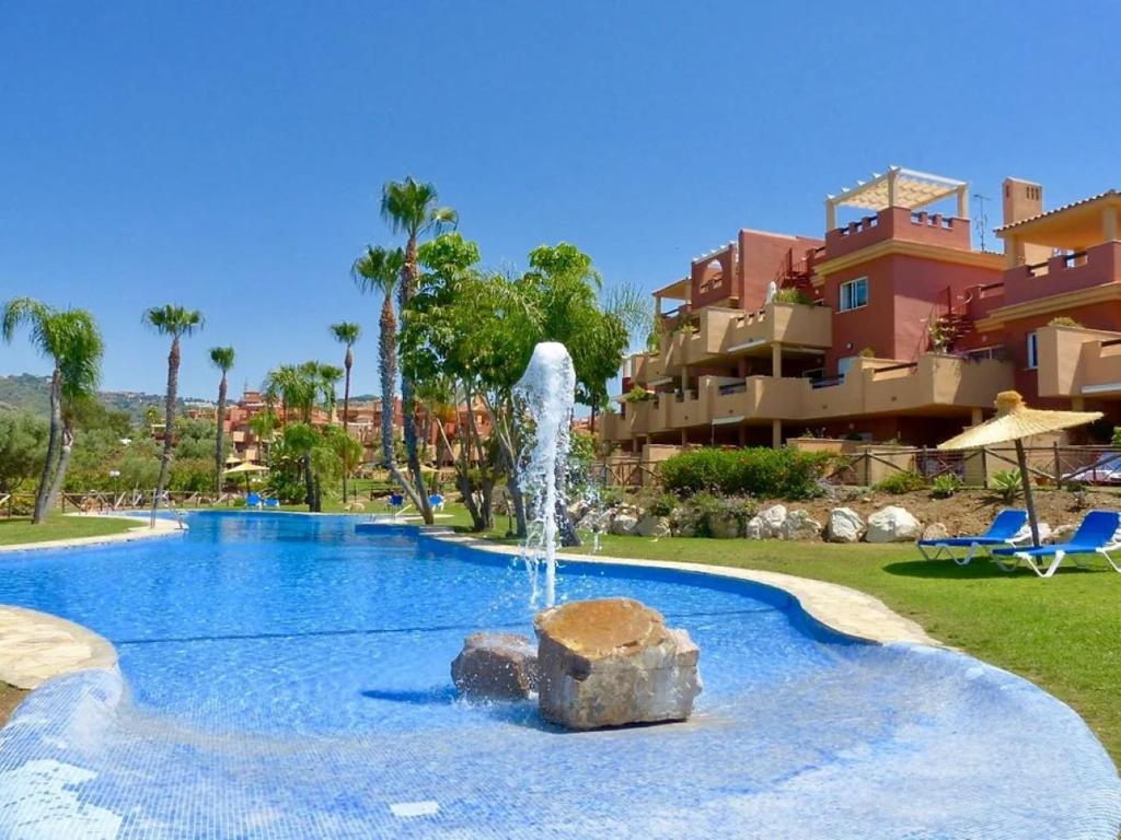 2 BED Penthouse apartment in La Reserva de Marbella - 1
