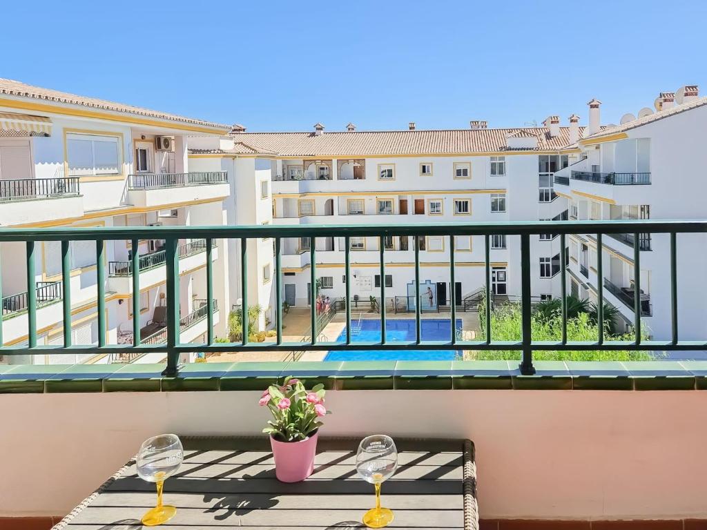 3 bed penthouse apt La Cala close to beach - 3