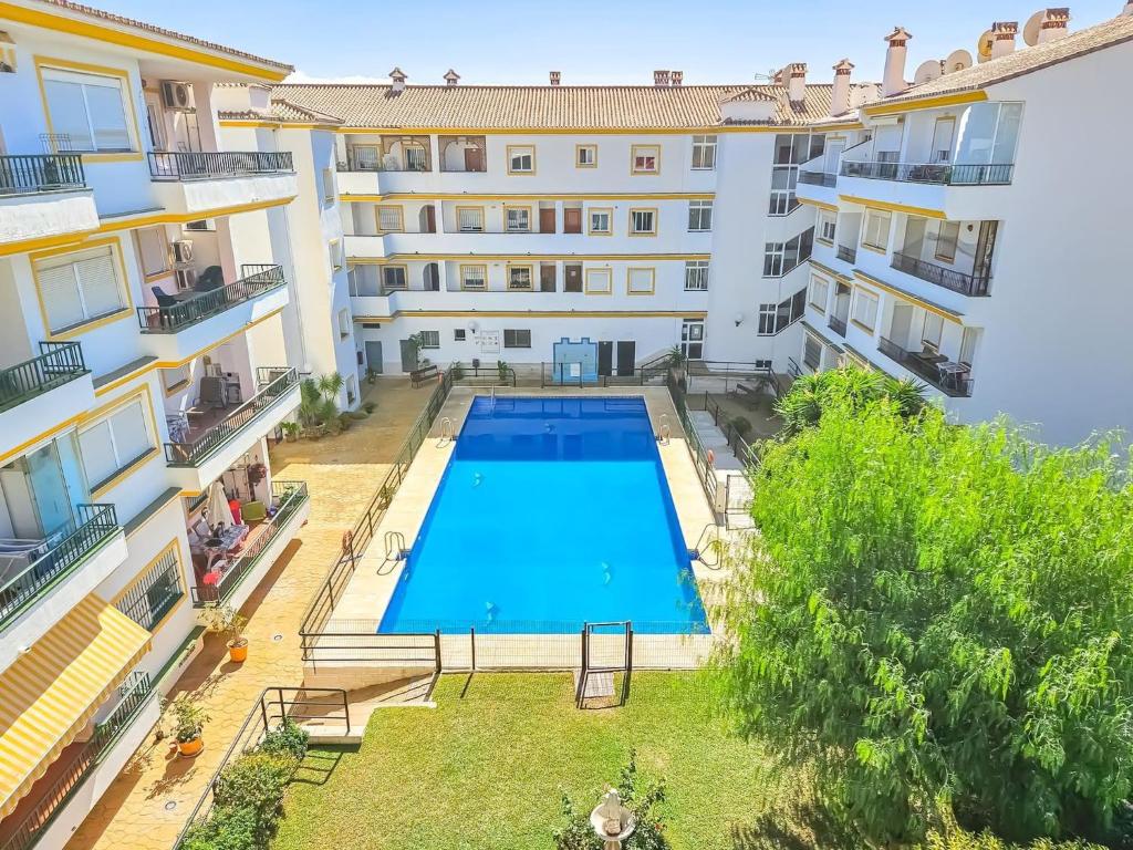 3 bed penthouse apt La Cala close to beach - 4