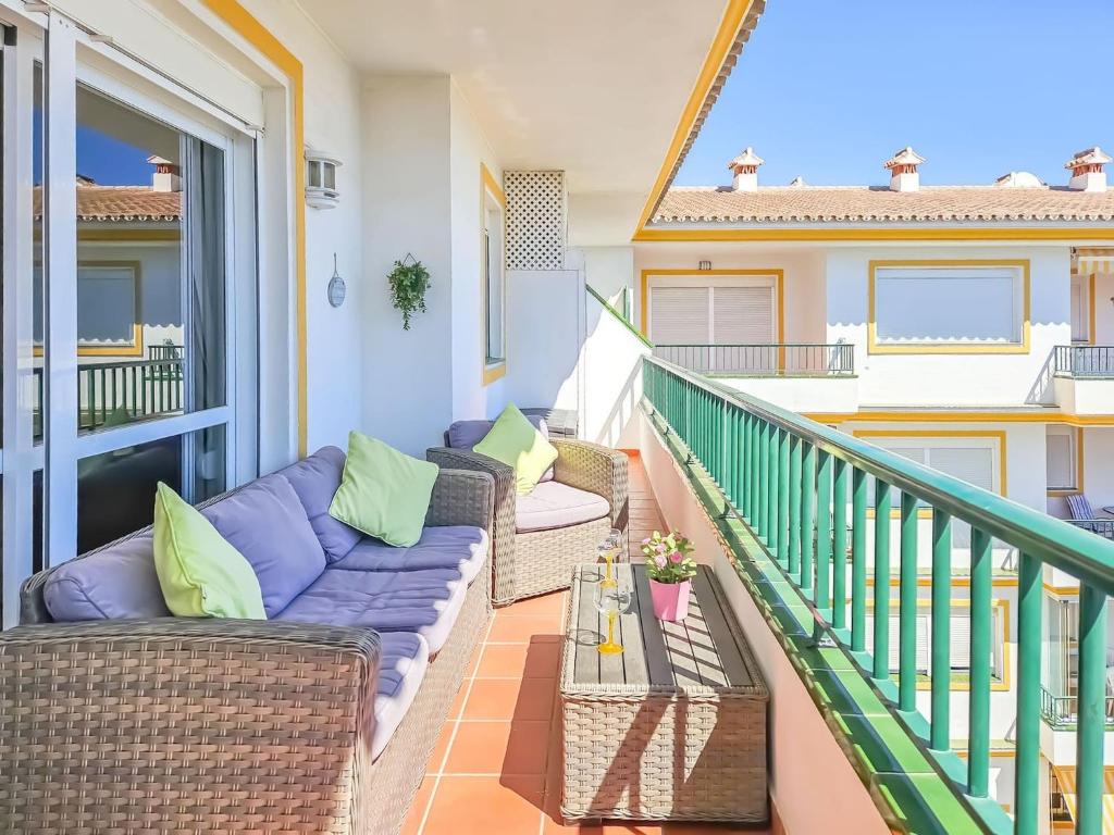 3 bed penthouse apt La Cala close to beach - 5
