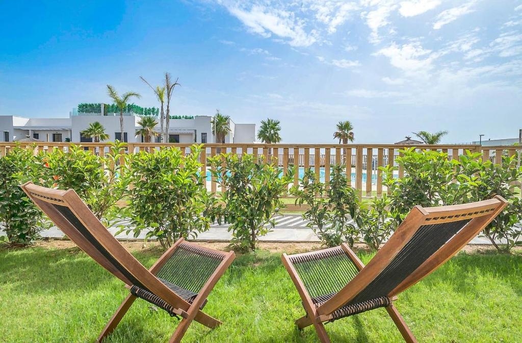 Modern 3 bed garden apt next to pool Casa Banderas - 4