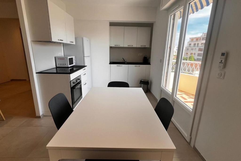 Antibes 4 person appartment near the beach - 4