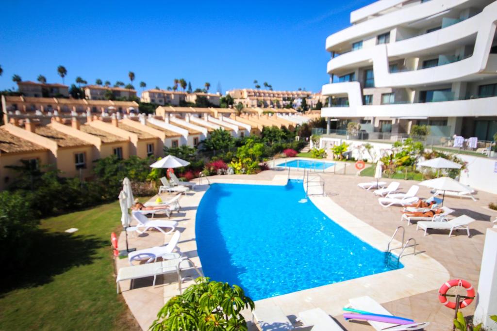 Penthouse, Amazing Sea Views, Plunge Pool and BBQ - 2