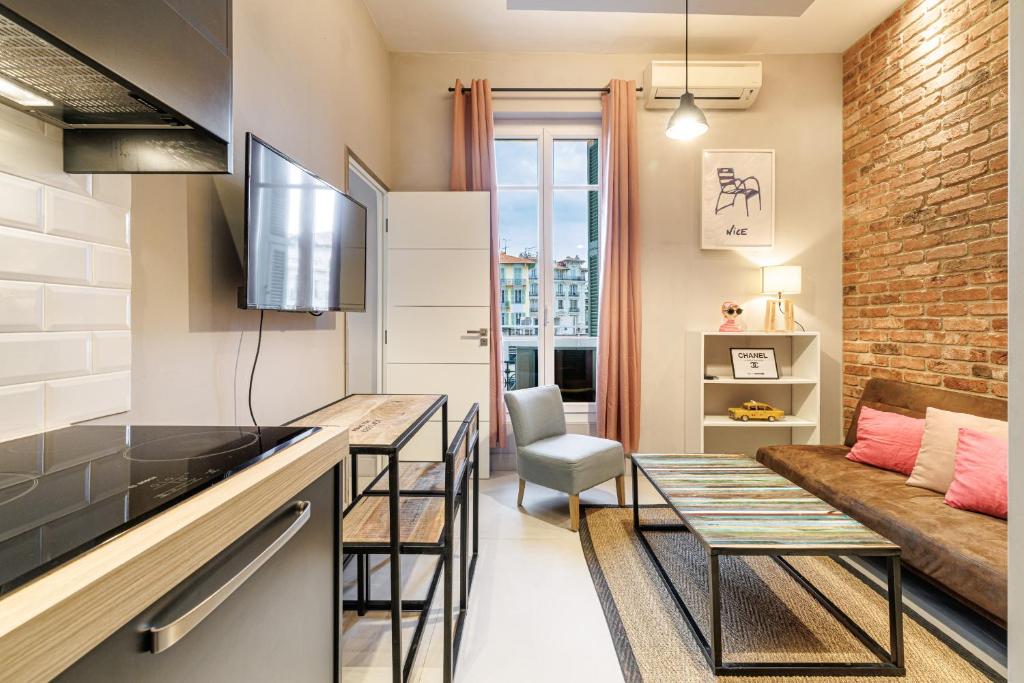 Charming 1 Bdr Downtown - 5