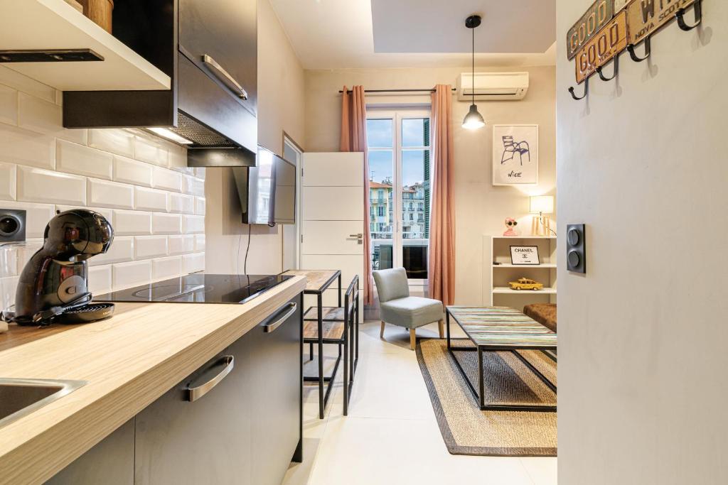 Charming 1 Bdr Downtown - 4