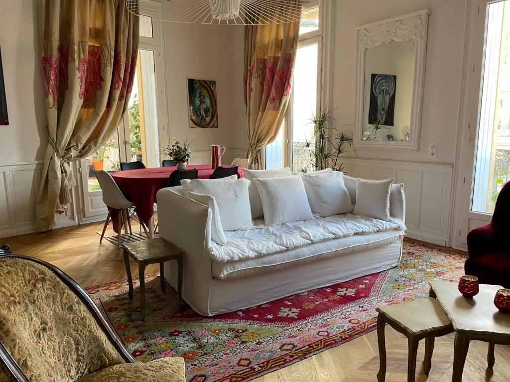 Grand appartement, terrasse, centre-ville - 4