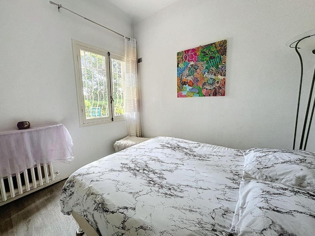 Alexandra - one bedroom, Palais 25 min walk - 3