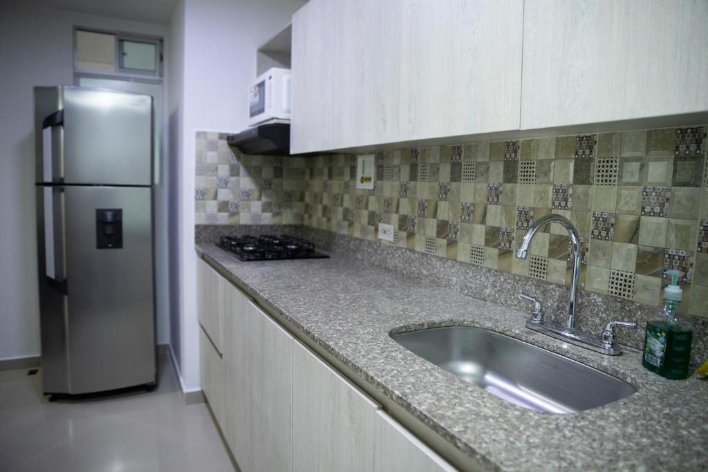 801-Acogedor Apto 2BR Parque Sabaneta - 3