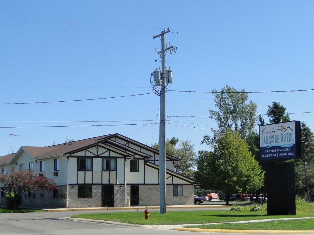 Oscoda Lakeside Hotel — Hotel in Oscoda (MI)