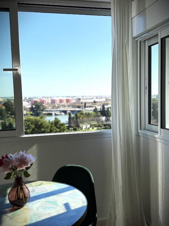 Luminoso apartamento con vistas al Río Guadalquivir - 5